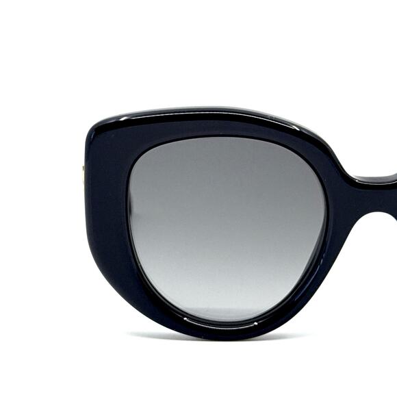 New, LOEWE Sunglasses LW40100I 01B Authentic - Picture 5 of 14